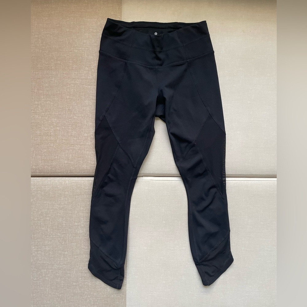 Athleta High Rise Capri with Mesh